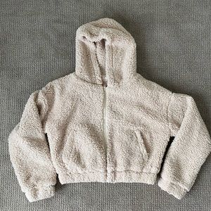 Fuzzy cream zip up
